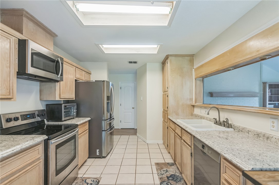 6302 Penny Lane Property Photo 17