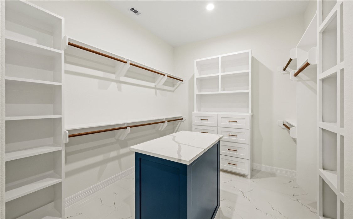 2309 Shaftsbury Dr Property Photo 18