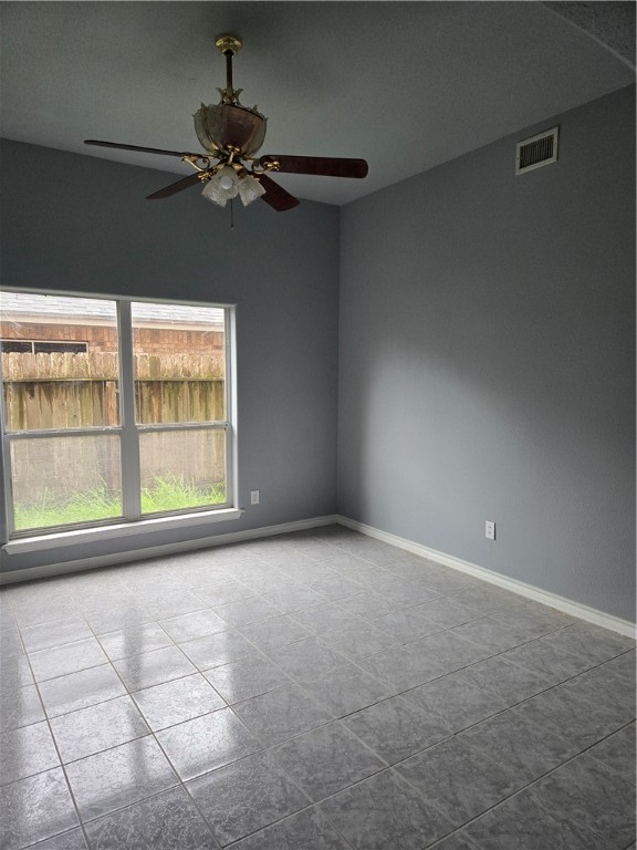 7921 Etienne Dr Property Photo 6