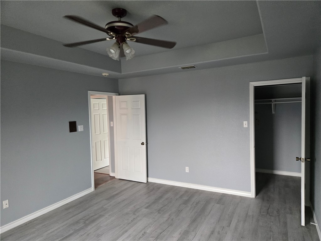 7921 Etienne Dr Property Photo 13
