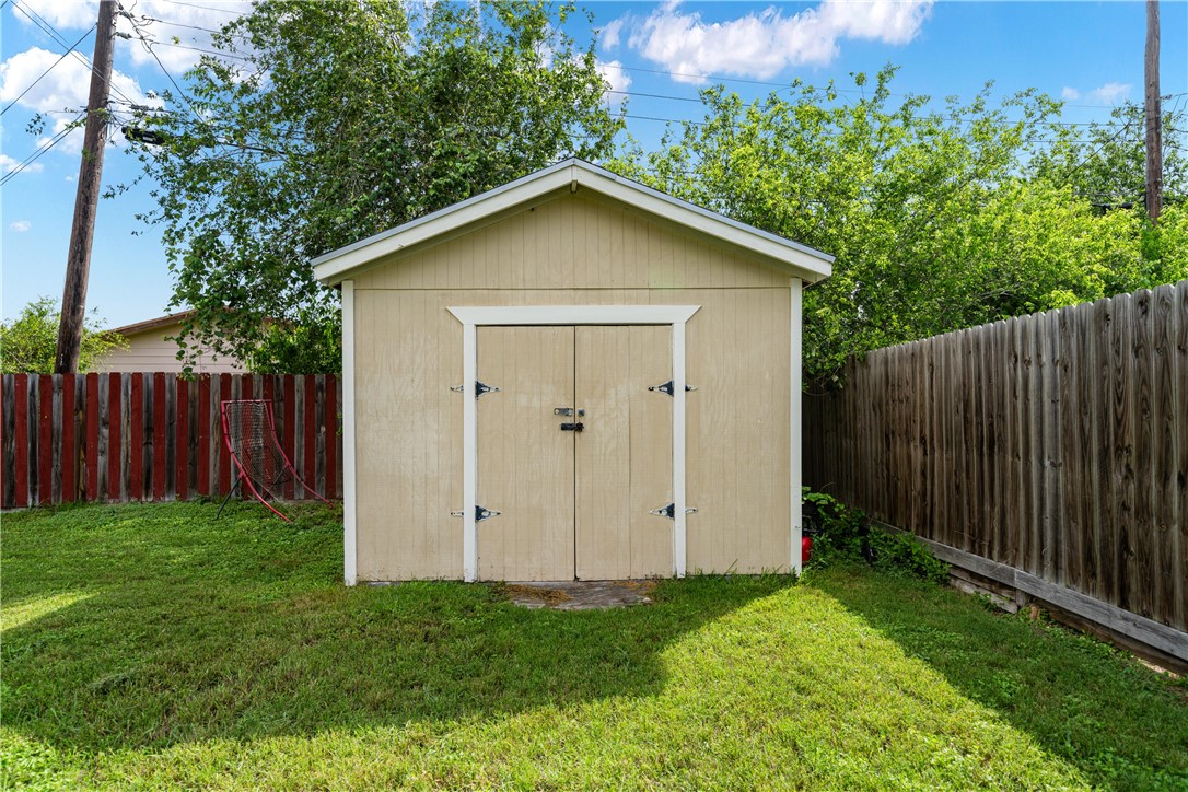 11330 Brendel Property Photo 28