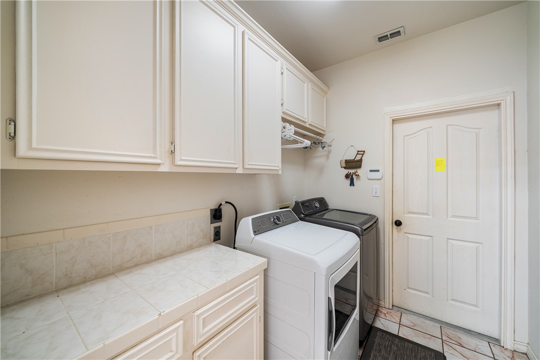 7526 Milan St Property Photo 16