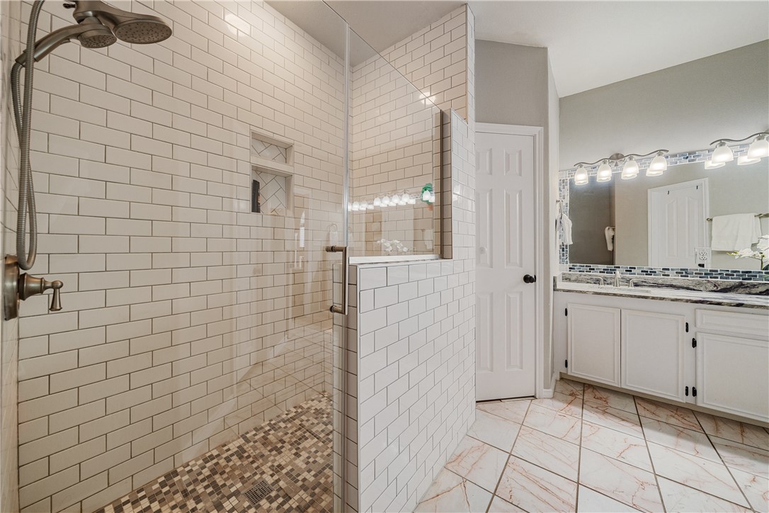 7526 Milan St Property Photo 23