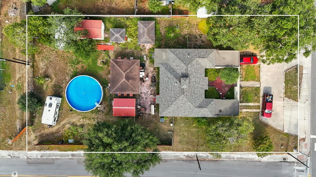 1024 E Sinton St Property Photo 2