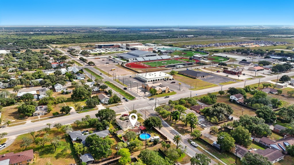 1024 E Sinton St Property Photo 3