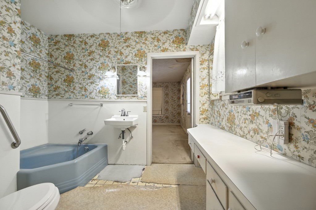 1024 E Sinton St Property Photo 11