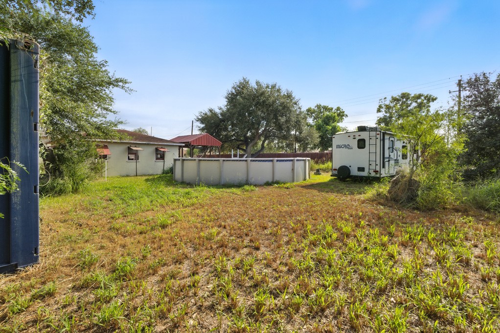 1024 E Sinton St Property Photo 23