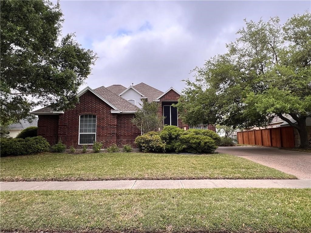 8017 Villefranche Dr Property Photo 1