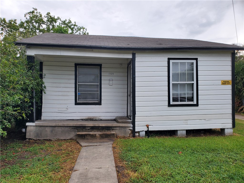 1109 14th St Property Photo 1