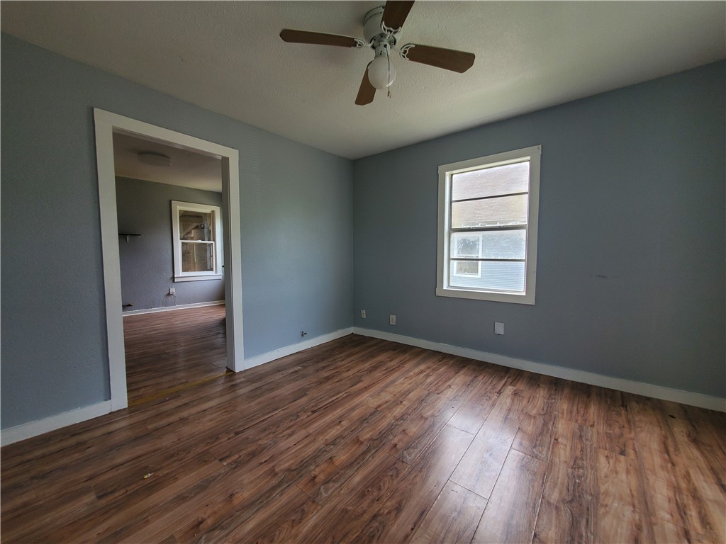 1109 14th St Property Photo 2