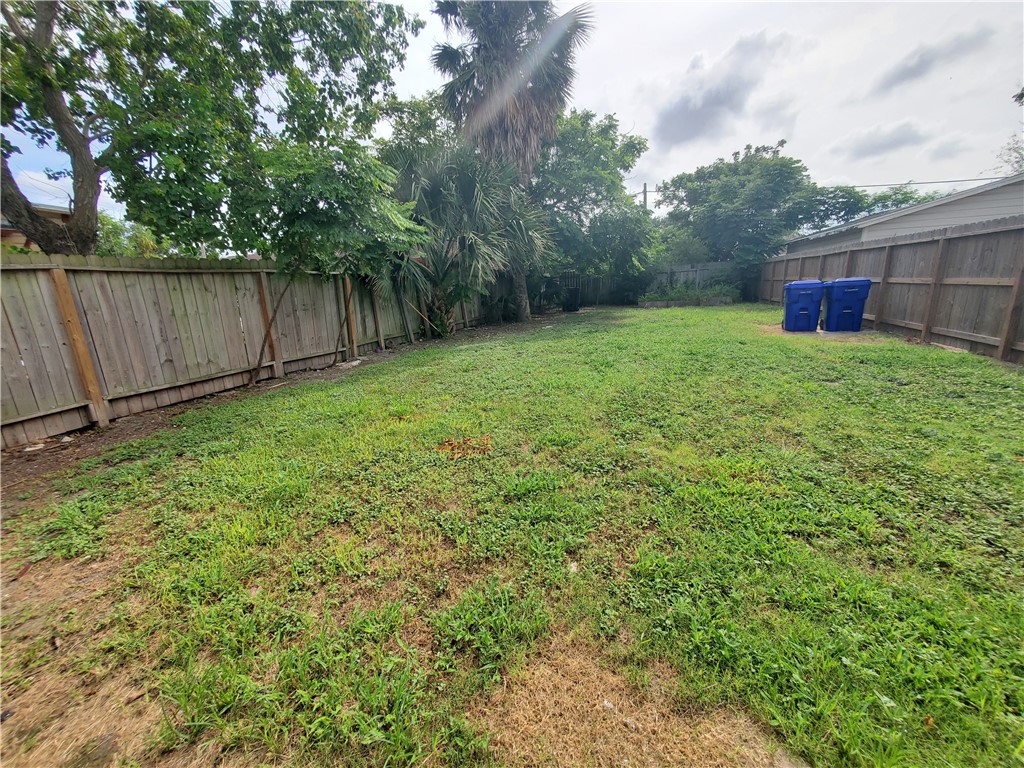 1109 14th St Property Photo 5
