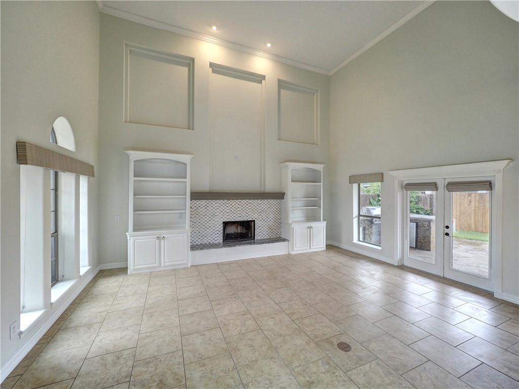 6134 Strasbourg Dr Property Photo 6