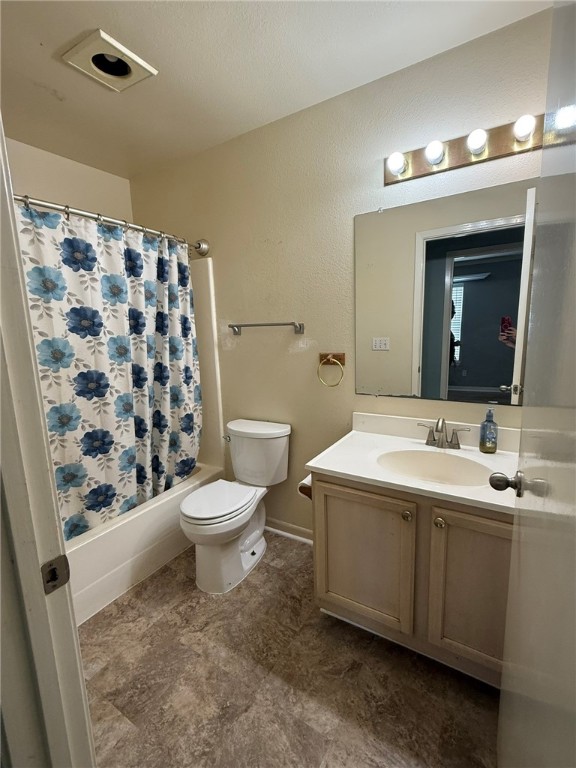 408 N Avenue C Property Photo 9