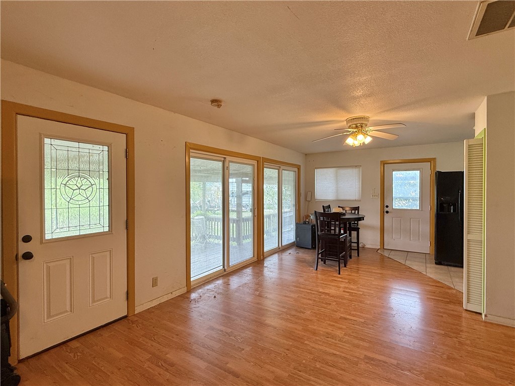 165 Oxbow Property Photo 3