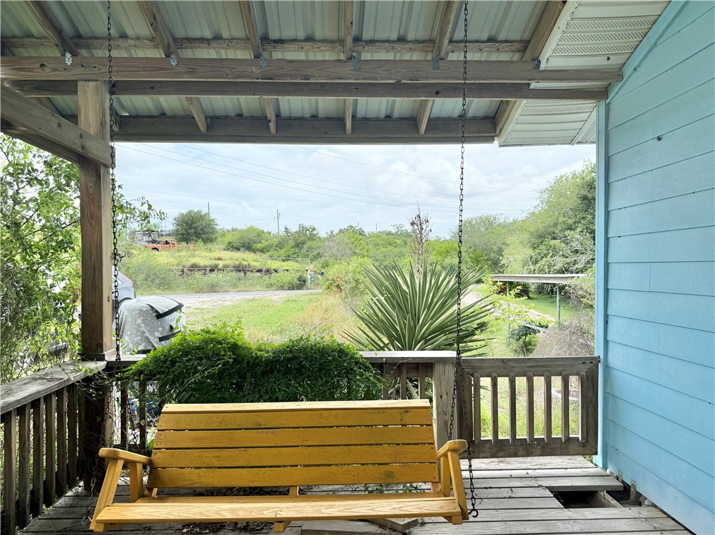 165 Oxbow Property Photo 10