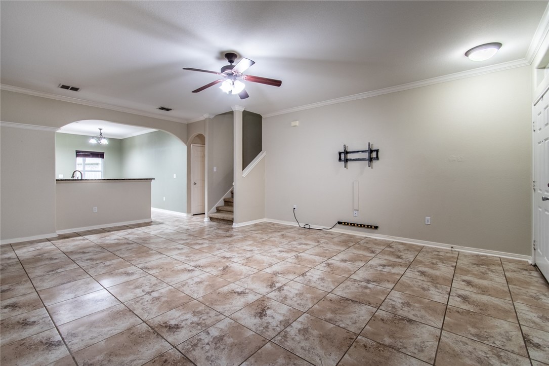 2526 Whirlwind St Property Photo 5