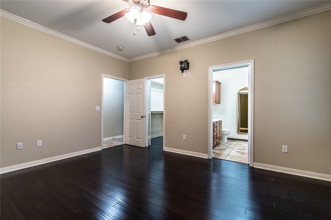 2526 Whirlwind St Property Photo 17