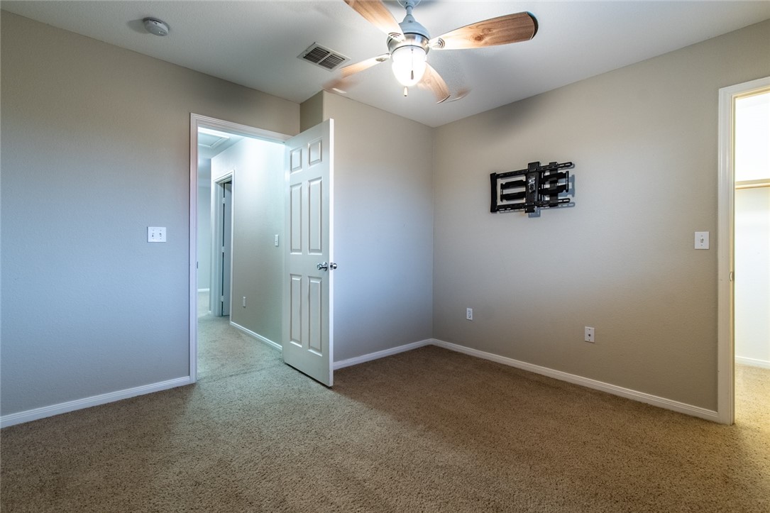 2526 Whirlwind St Property Photo 28