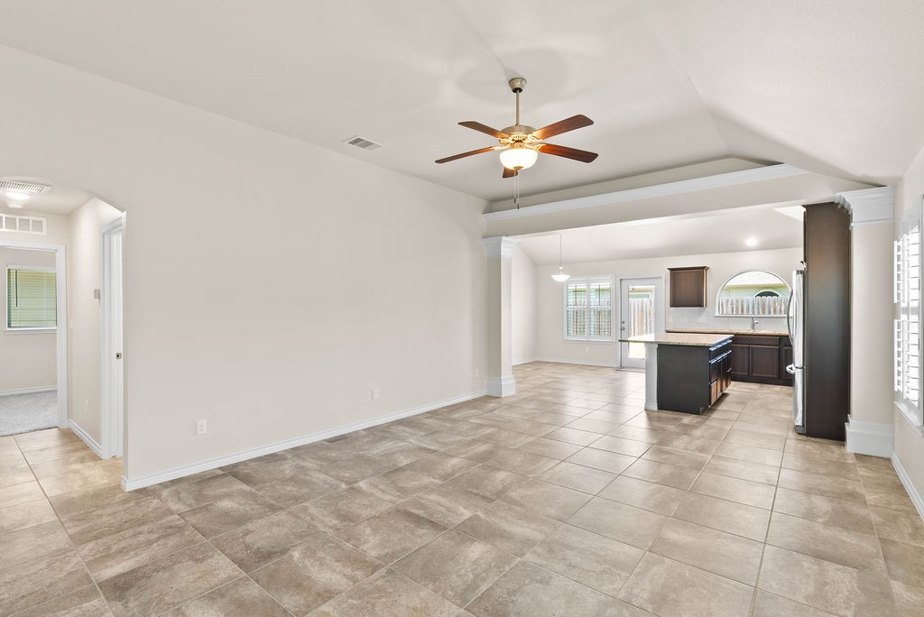 7730 Corral Dr Property Photo 3