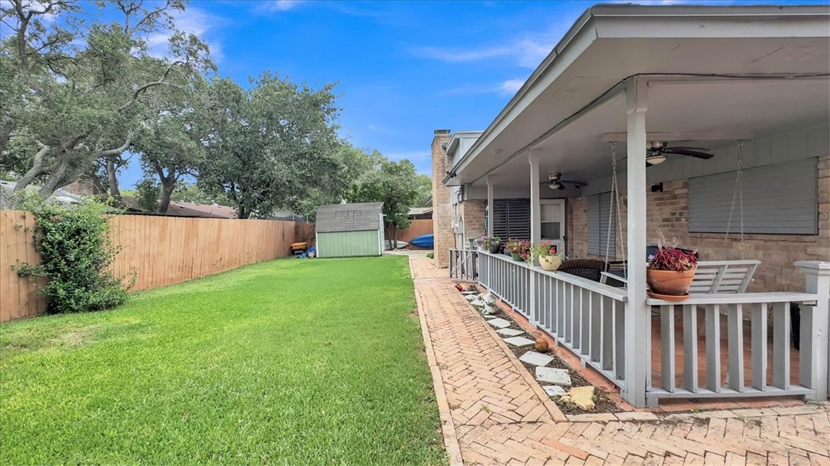 5301 Bromley Dr Property Photo 24