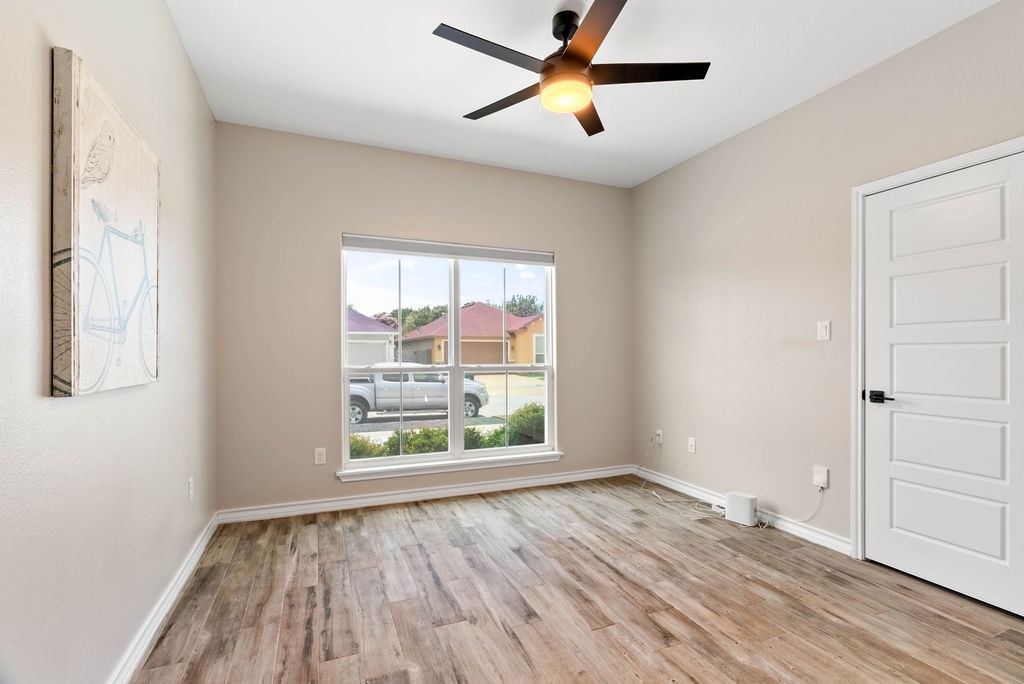 5810 Bella Di Giorno Dr Property Photo 18