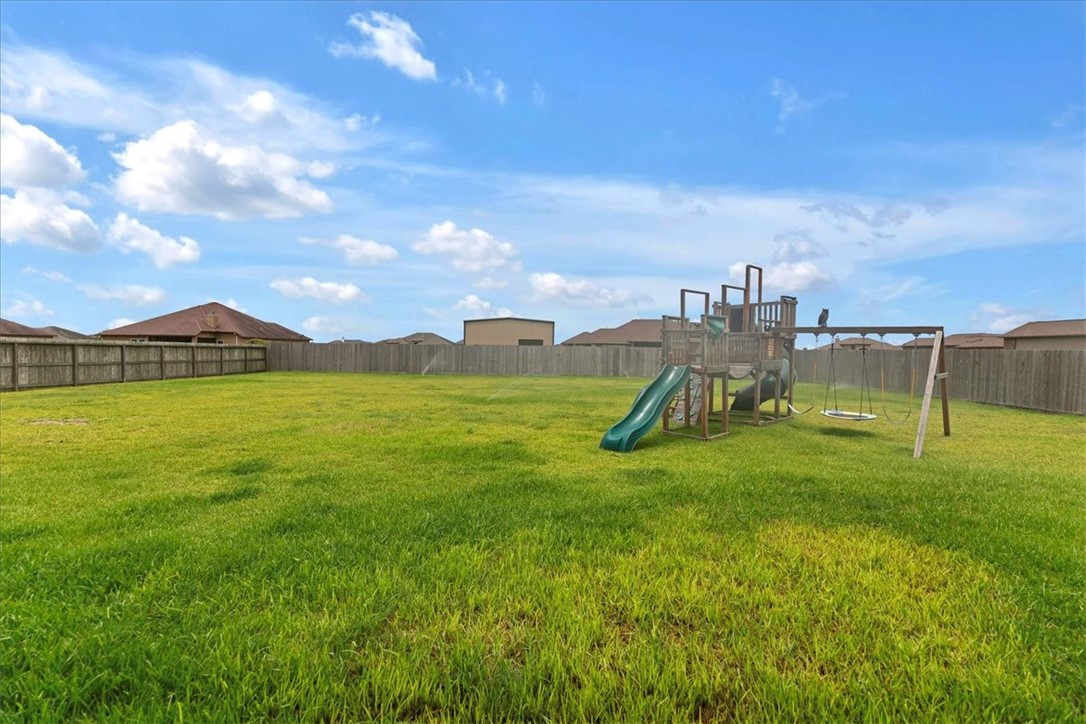 2573 Pacific View Property Photo 29