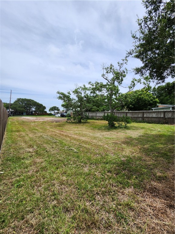 1510 Amber Dr Property Photo 1