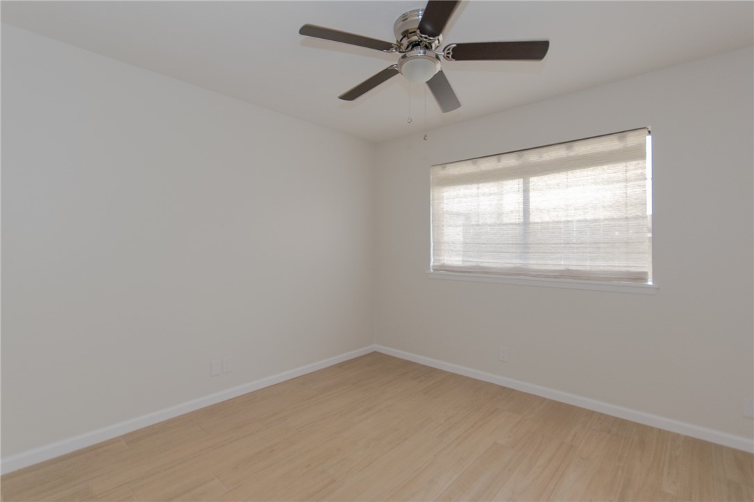 6918 Roseland Dr Property Photo 12