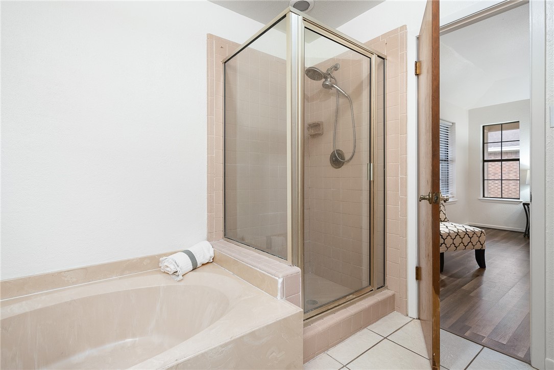 317 Sea Gate Dr Property Photo 20