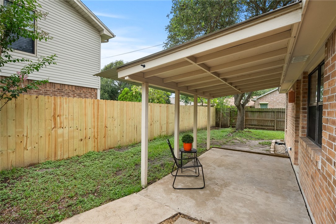 317 Sea Gate Dr Property Photo 25