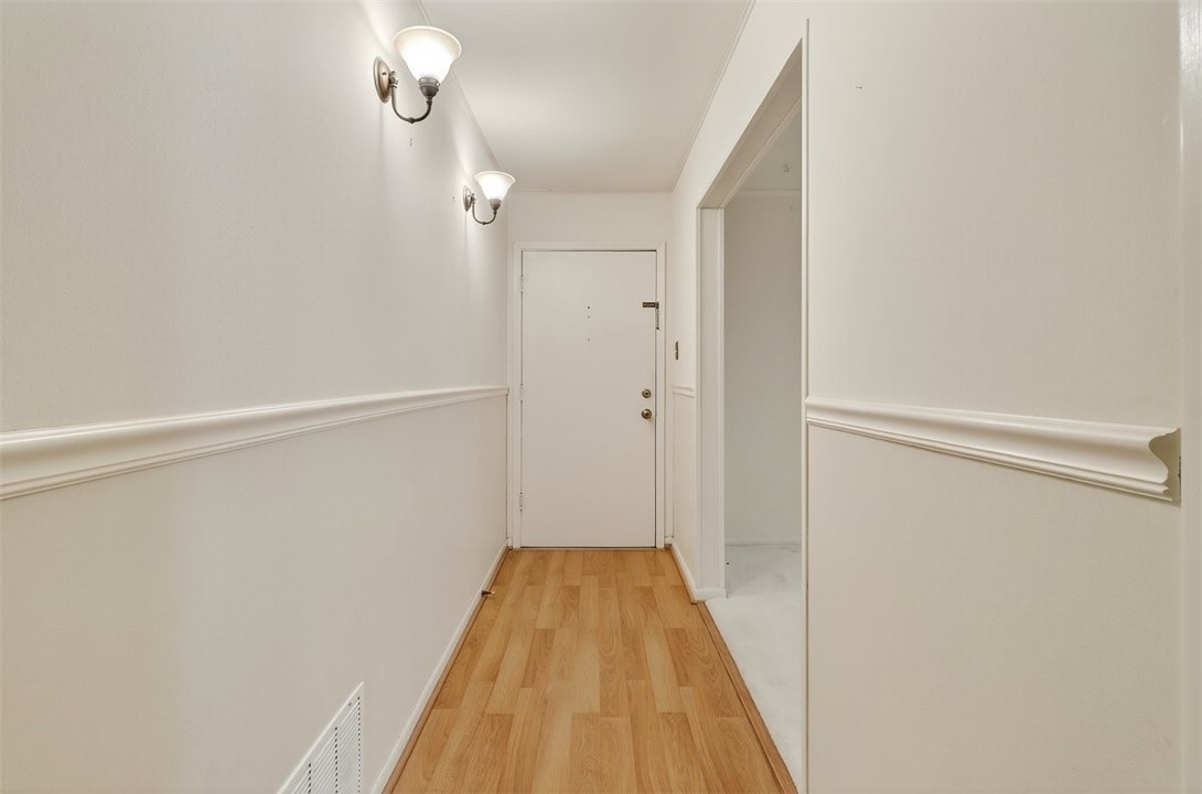4634 Bonner Dr Property Photo 4