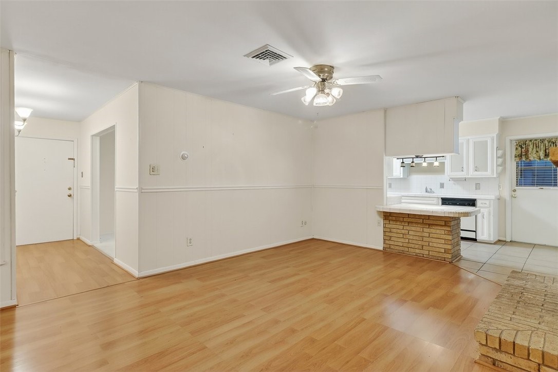 4634 Bonner Dr Property Photo 7