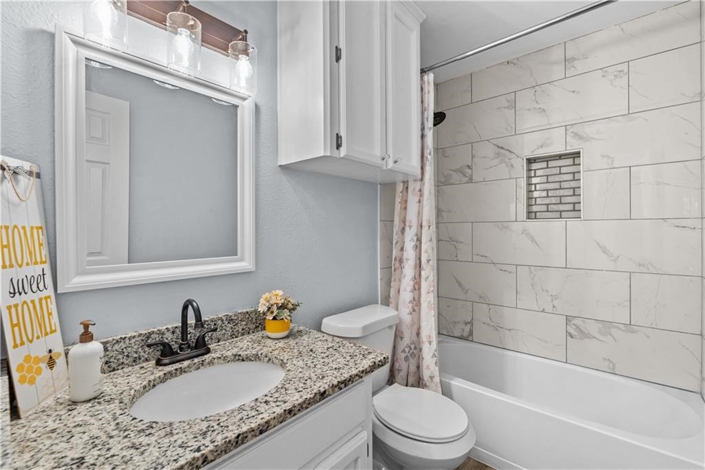 7302 Winding Star Dr Property Photo 12