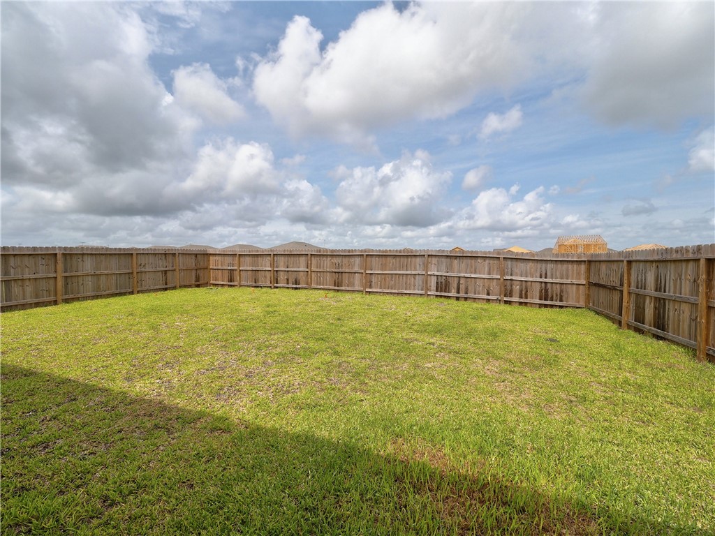 2693 Excelsior Blvd Property Photo 34