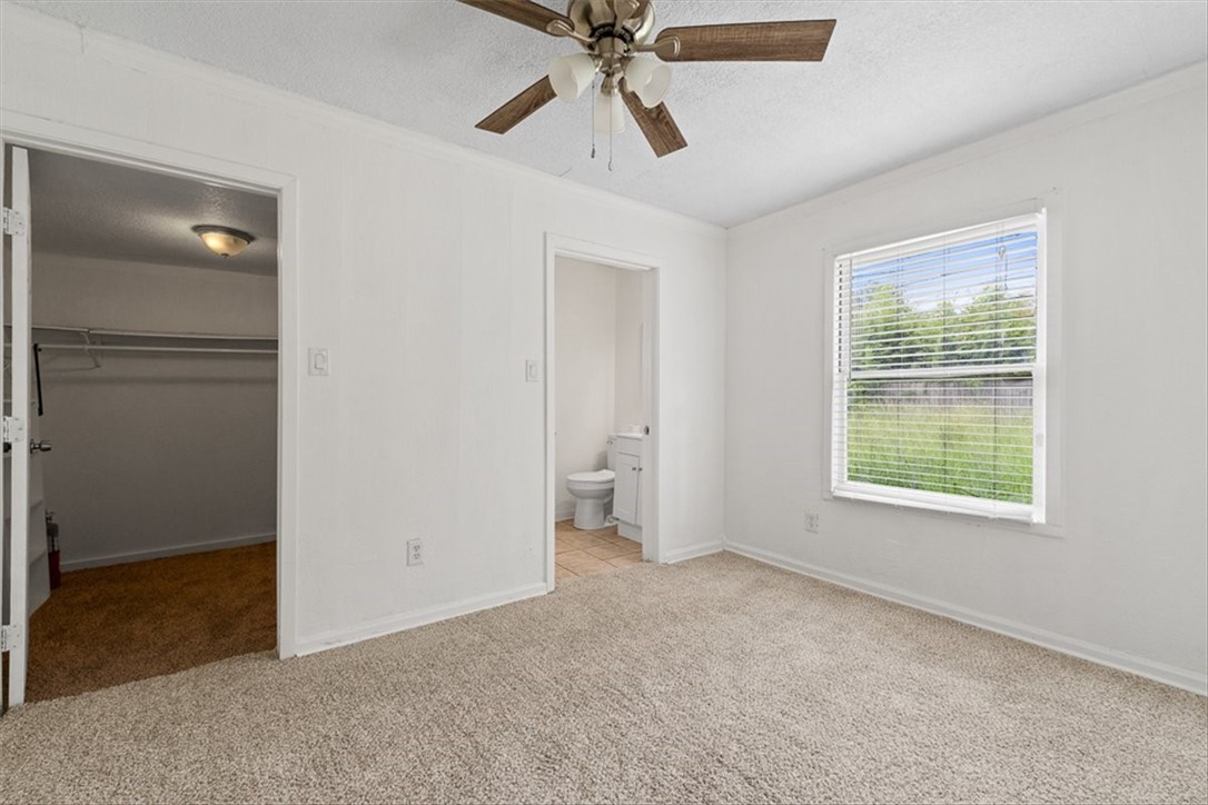 2853 Lawnview St Property Photo 12