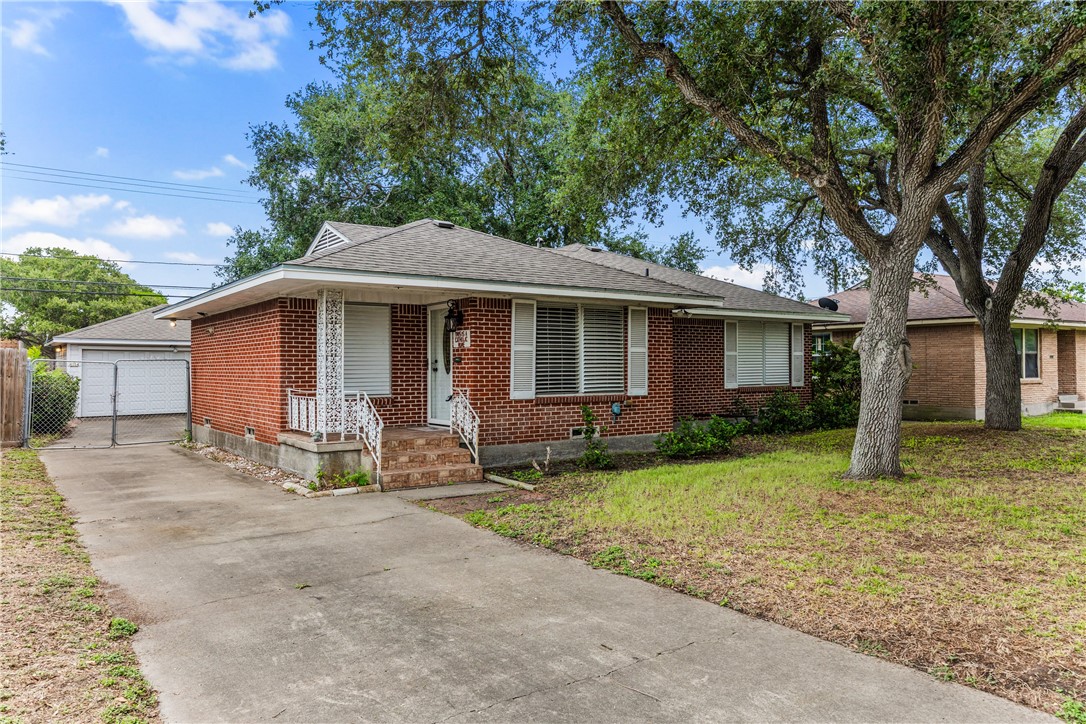 4114 Markins Dr Property Photo 1