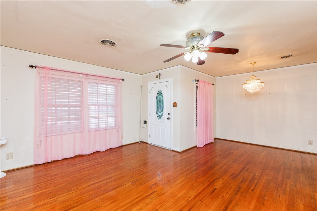 4114 Markins Dr Property Photo 6