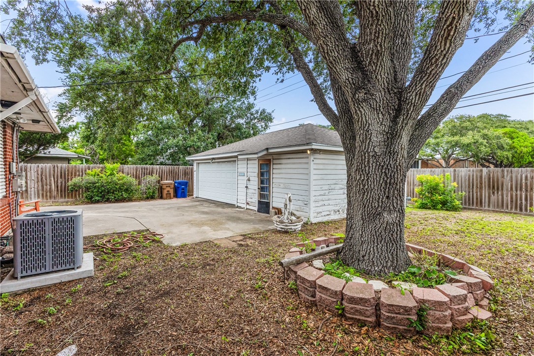 4114 Markins Dr Property Photo 29