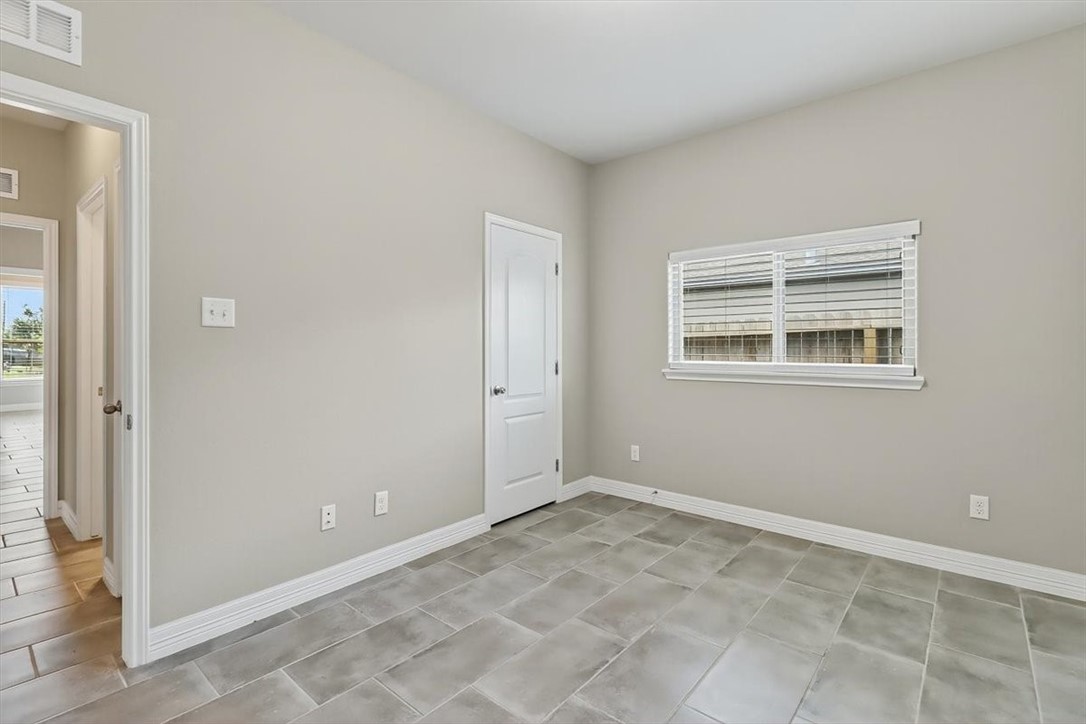 2113 Crystal Bay Dr Property Photo 19
