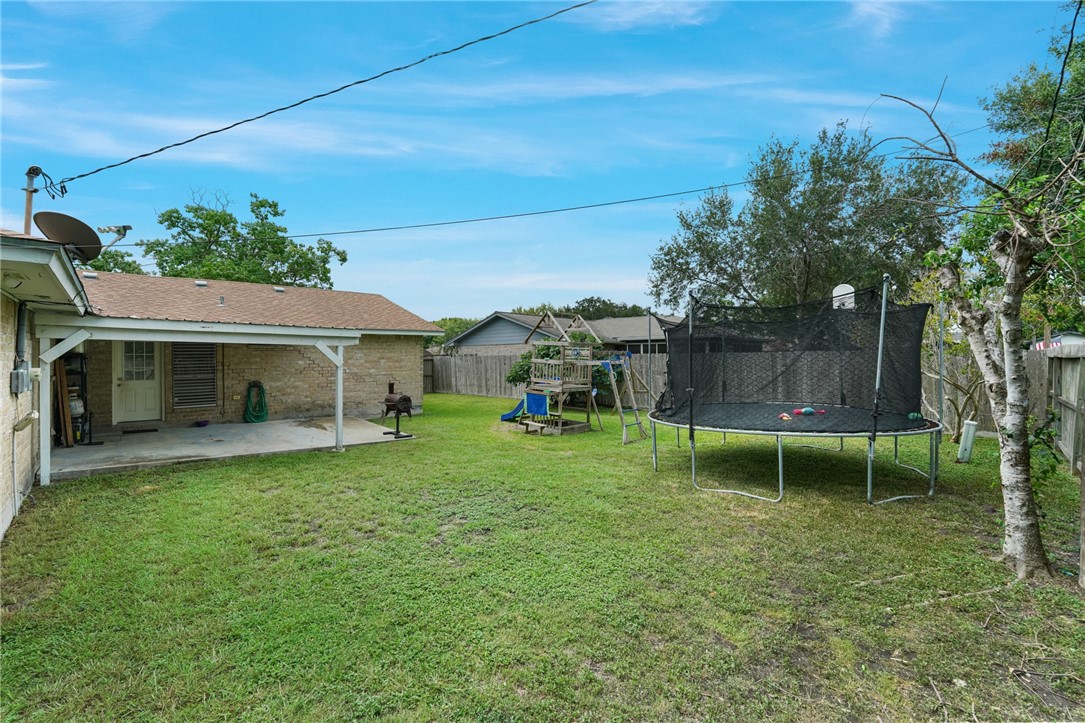 6205 Londonderry Dr Property Photo 20