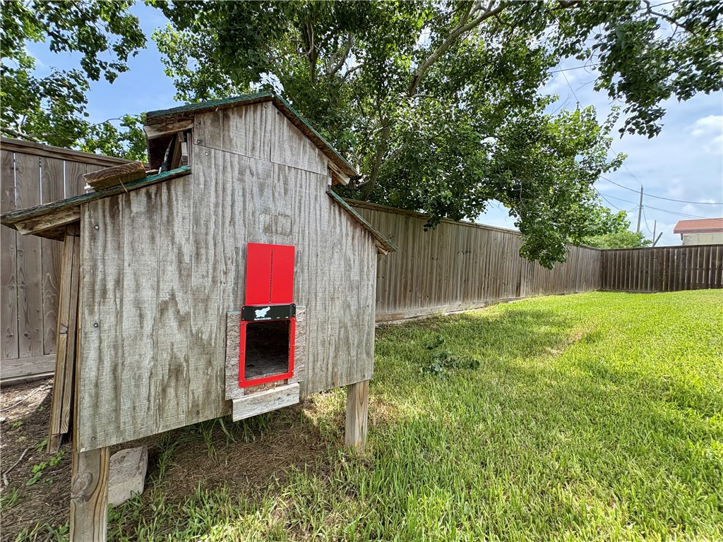 127 Copano Heights Blvd Property Photo 26