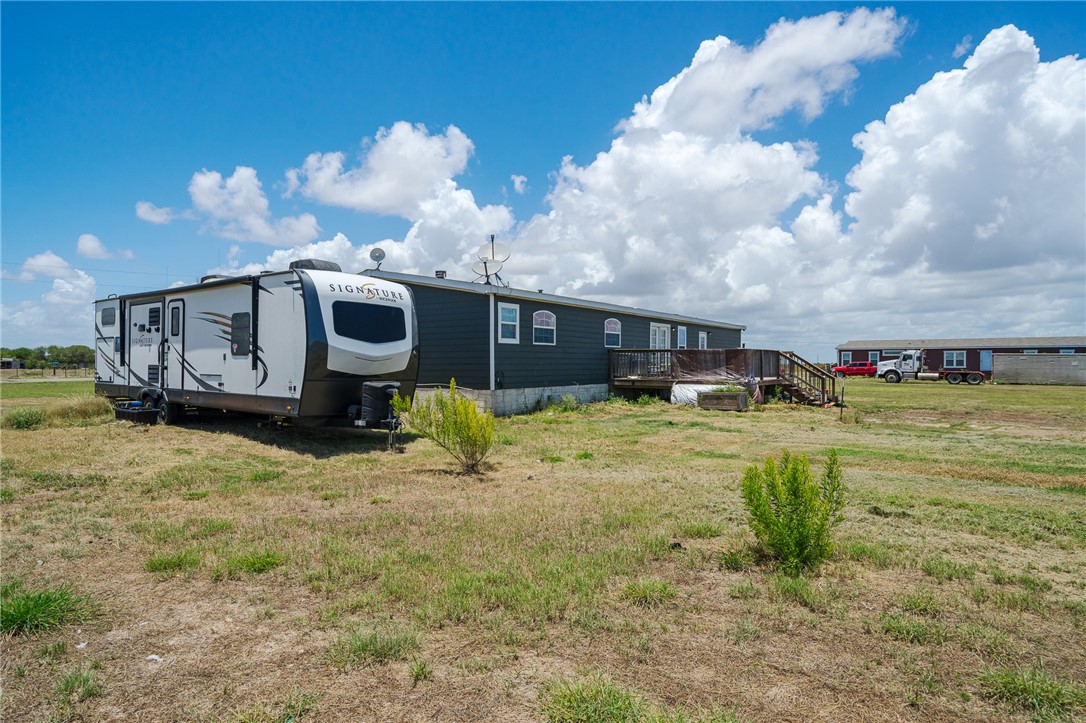 5884 County Road 2047 Property Photo 38