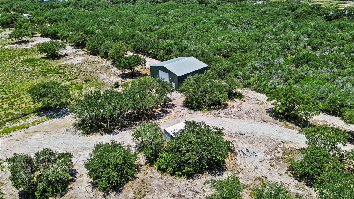 2122 Prairie Road Property Photo 4