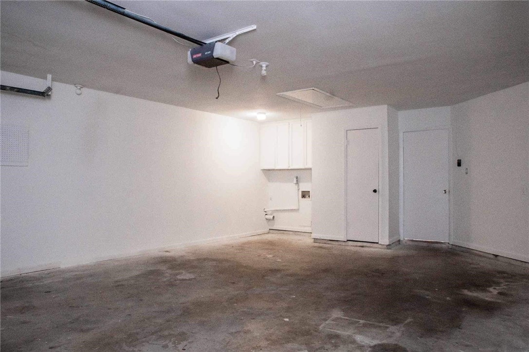 9563 Goldfinch Property Photo 22
