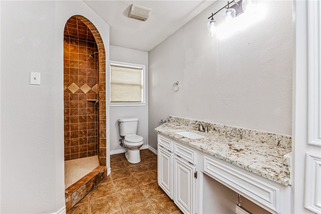 1129 Cicero Wood Property Photo 17