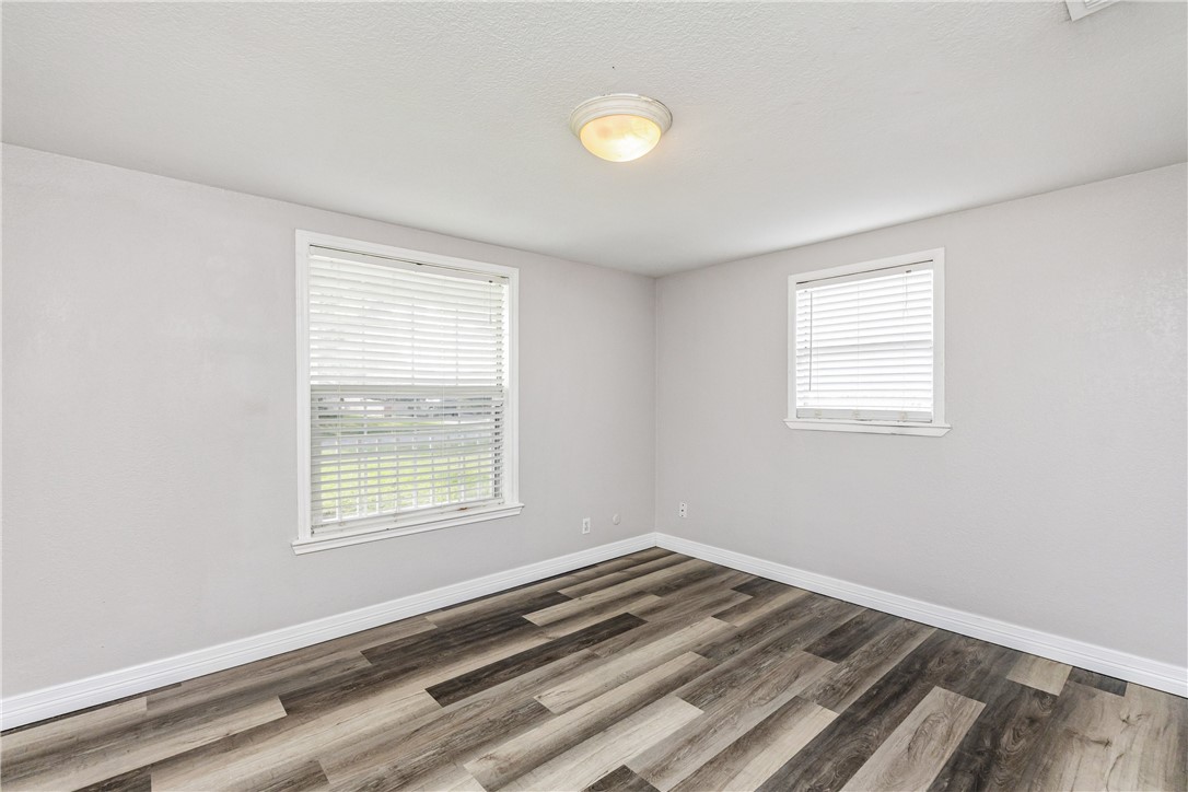 1129 Cicero Wood Property Photo 21