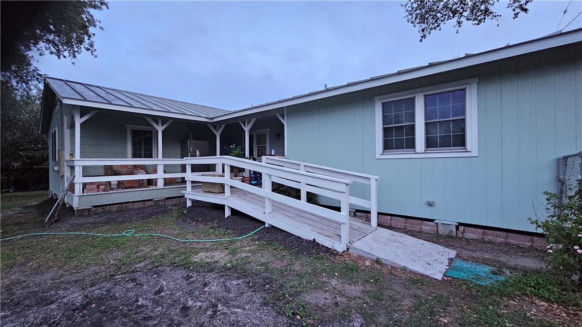10200 Shane Dr Property Photo 1