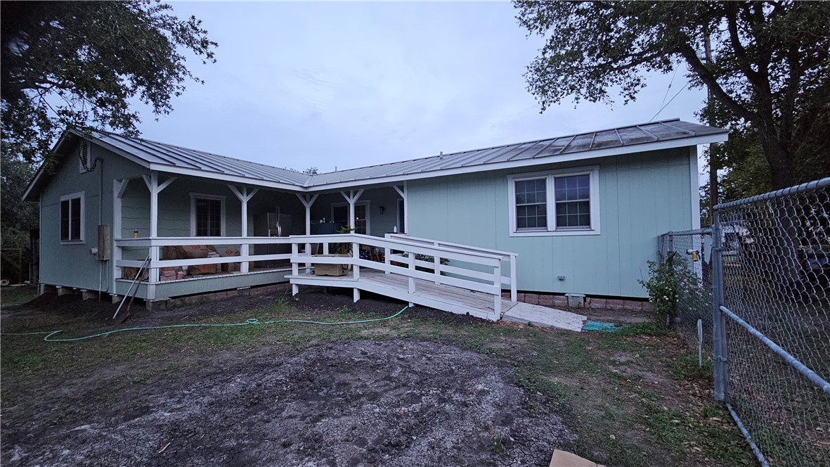 10200 Shane Dr Property Photo 2