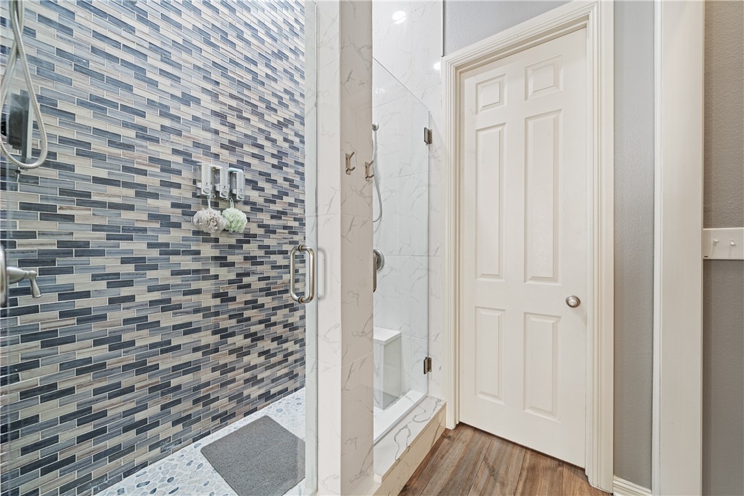 14910 Leeward Dr 403 Property Photo 12