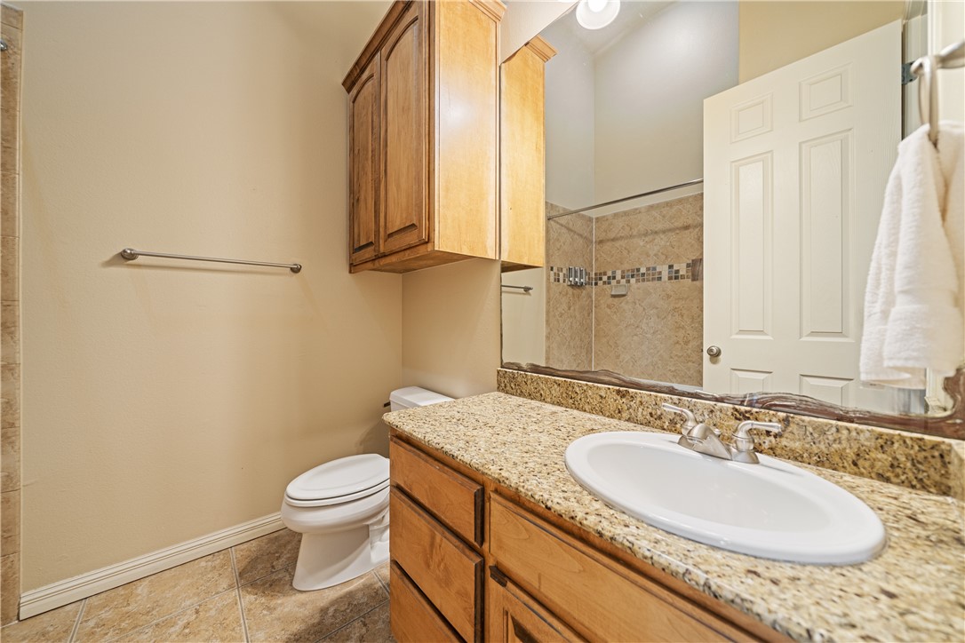 14910 Leeward Dr 403 Property Photo 14